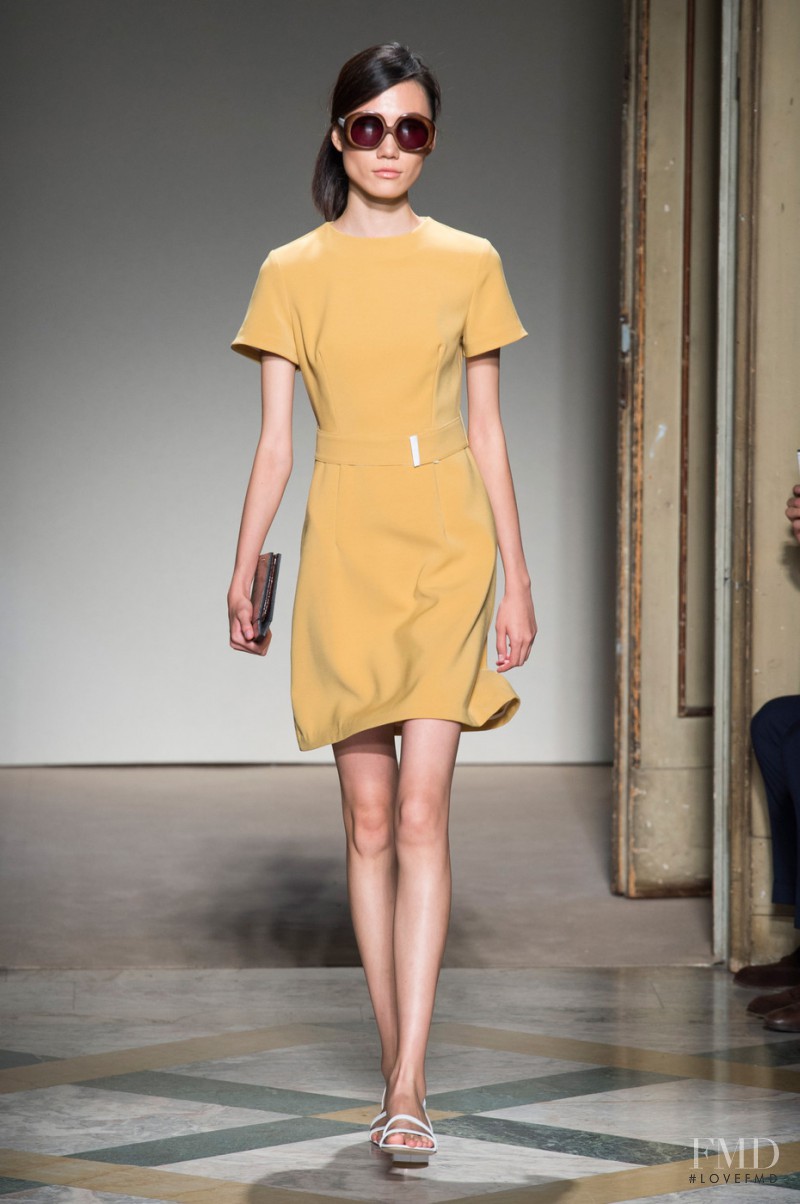 Beequeen by Chicca Lualdi fashion show for Spring/Summer 2015