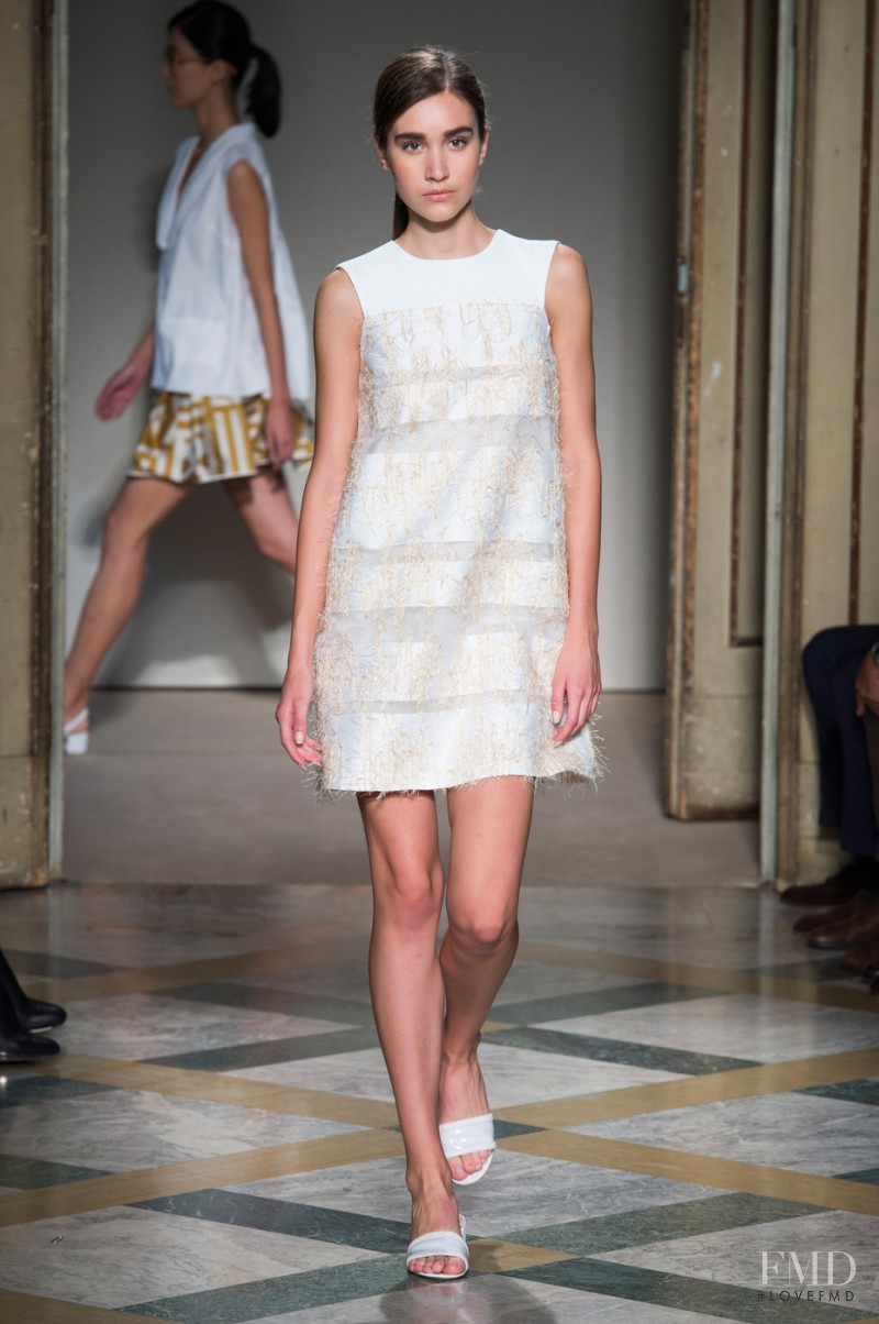 Beequeen by Chicca Lualdi fashion show for Spring/Summer 2015