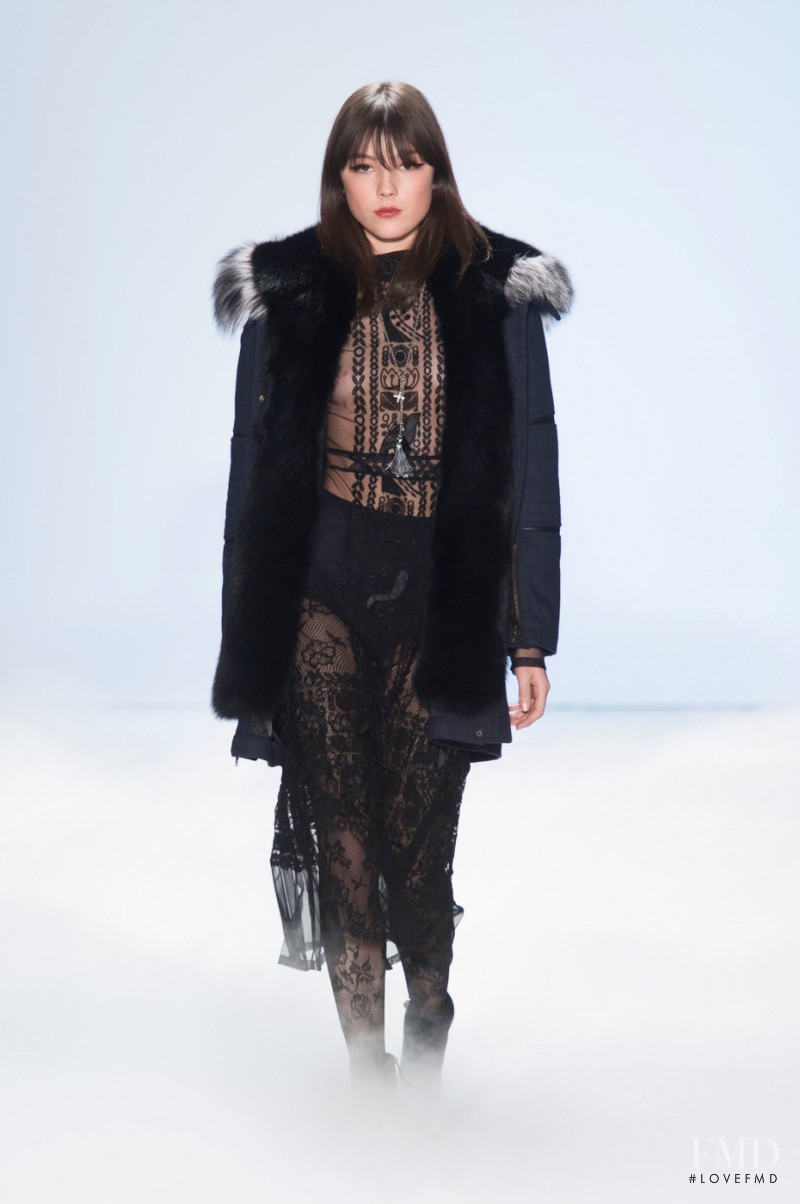 Lary Müller featured in  the Nicole Miller fashion show for Autumn/Winter 2016