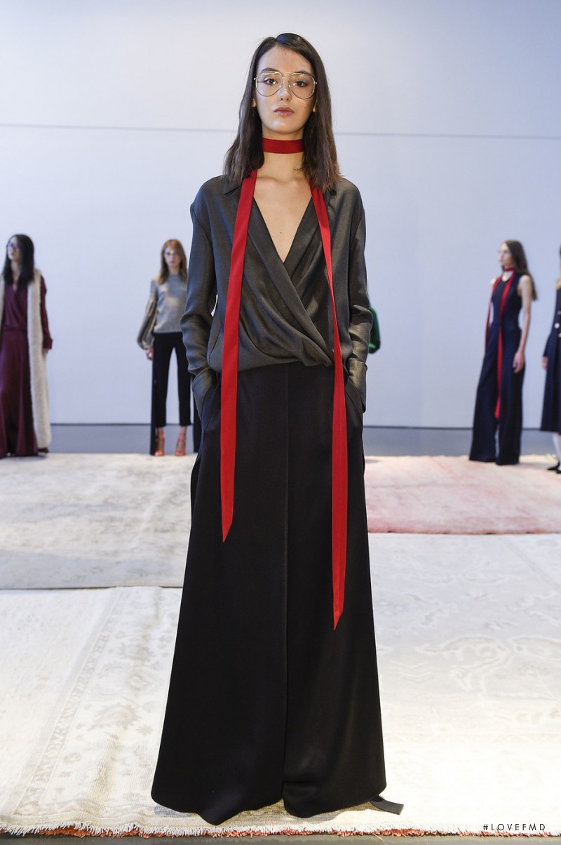 Hellessy fashion show for Autumn/Winter 2016