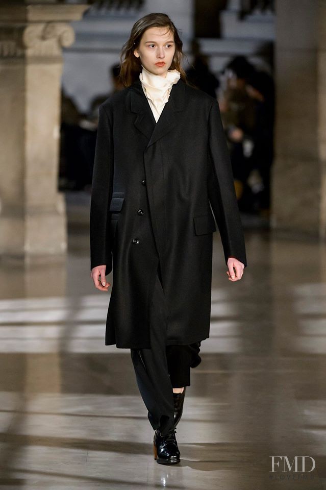 Christophe Lemaire fashion show for Autumn/Winter 2016