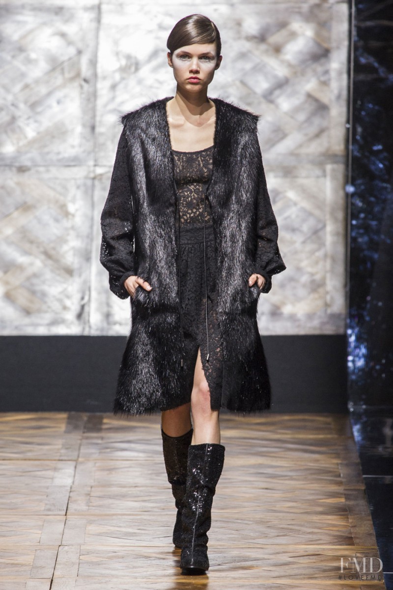 Sara Witt featured in  the Pascal Millet fashion show for Autumn/Winter 2016