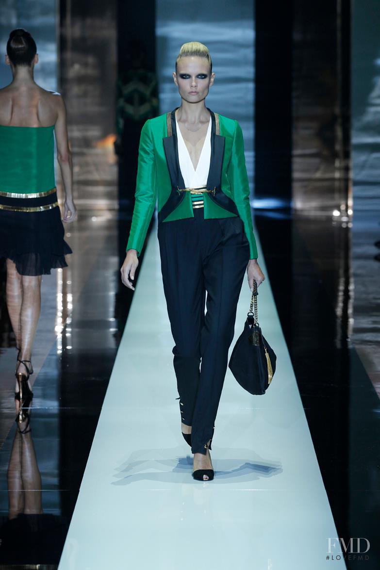 Natasha Poly featured in  the Gucci fashion show for Spring/Summer 2012