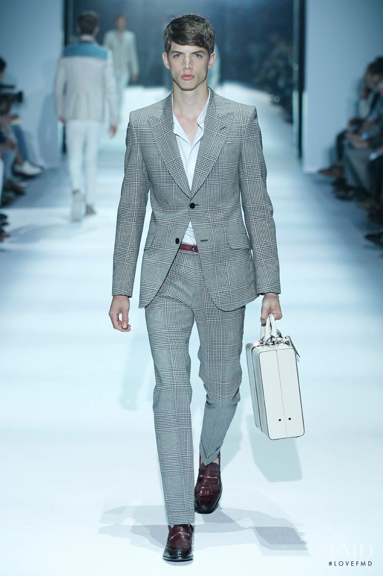 Gucci fashion show for Spring/Summer 2012