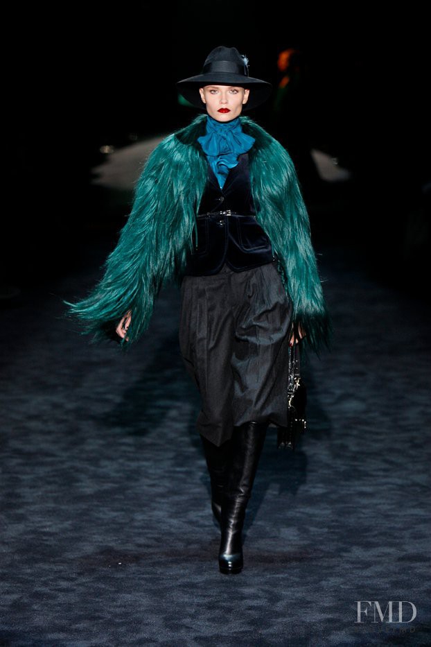 Natasha Poly featured in  the Gucci fashion show for Autumn/Winter 2011