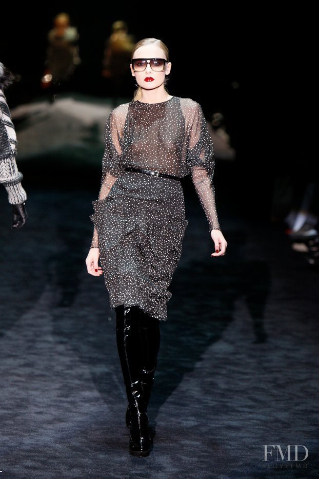 Snejana Onopka featured in  the Gucci fashion show for Autumn/Winter 2011