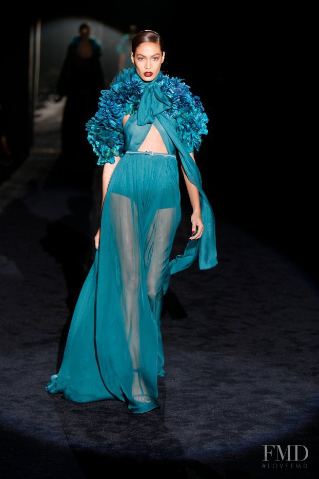 Joan Smalls featured in  the Gucci fashion show for Autumn/Winter 2011