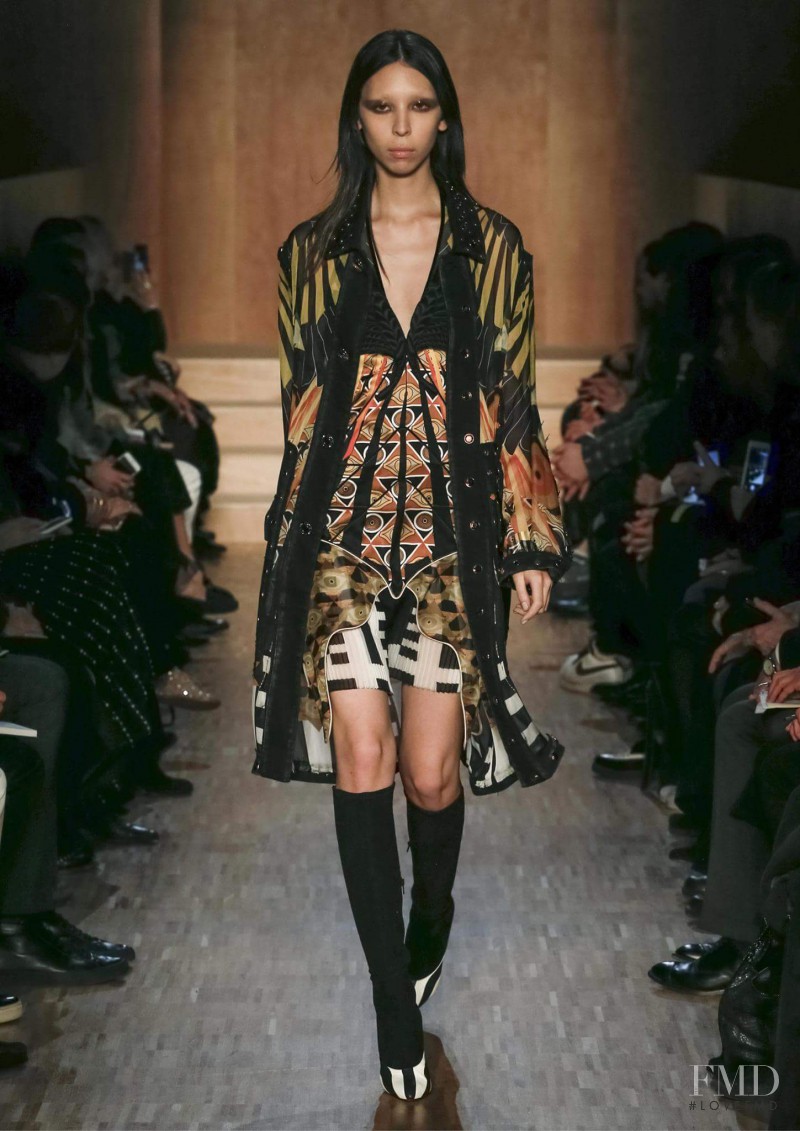 Issa Lish featured in  the Givenchy fashion show for Autumn/Winter 2016