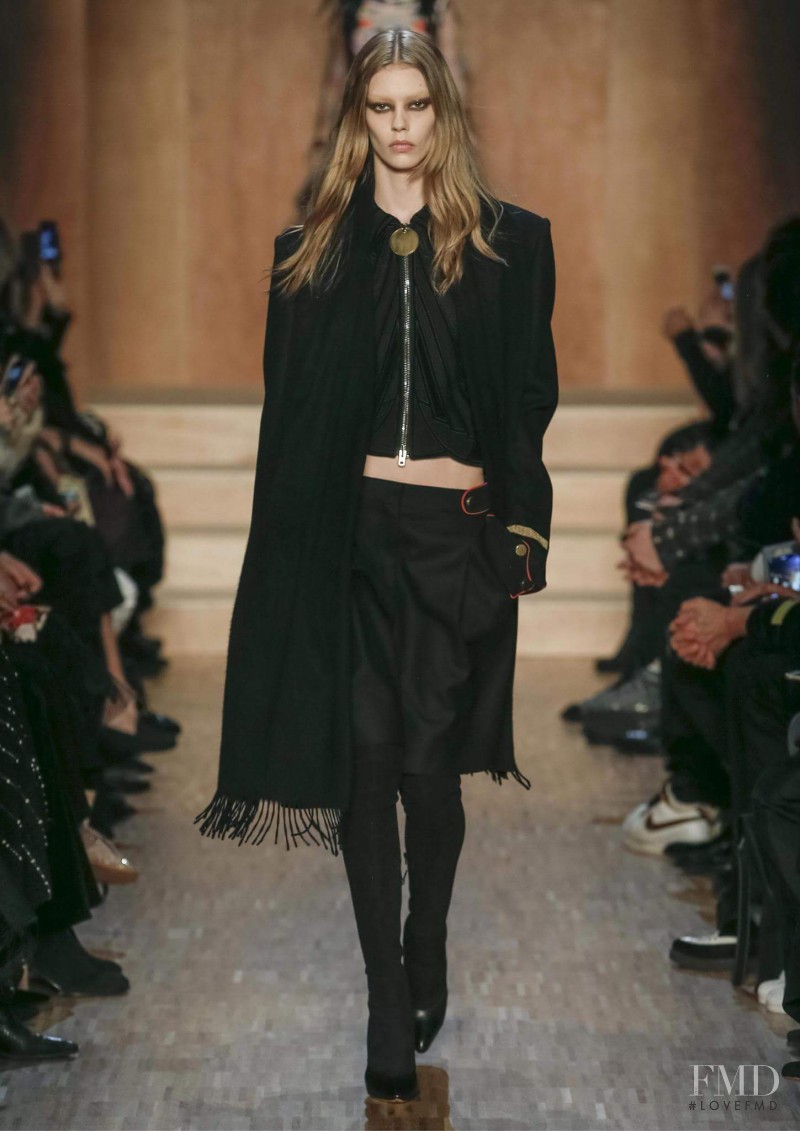 Ondria Hardin featured in  the Givenchy fashion show for Autumn/Winter 2016
