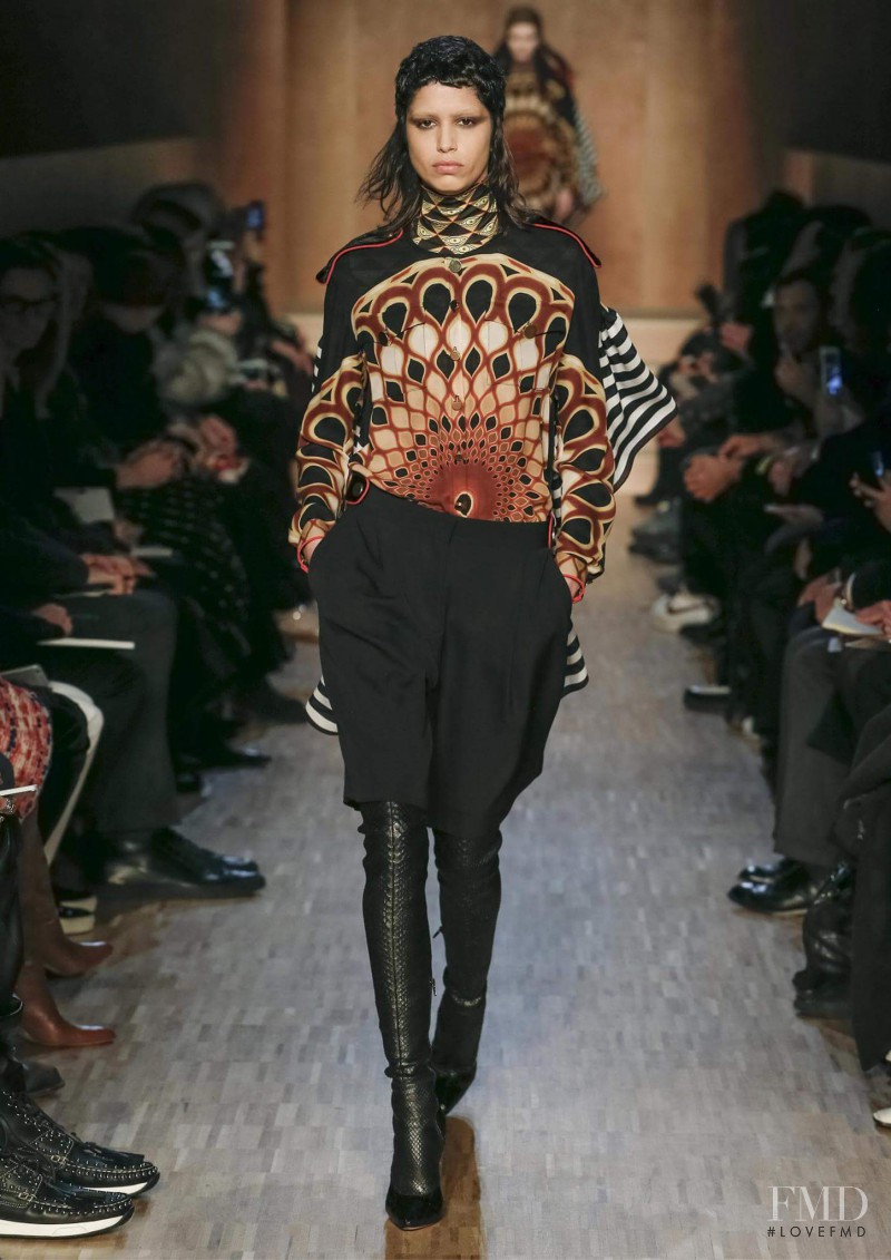 Mica Arganaraz featured in  the Givenchy fashion show for Autumn/Winter 2016