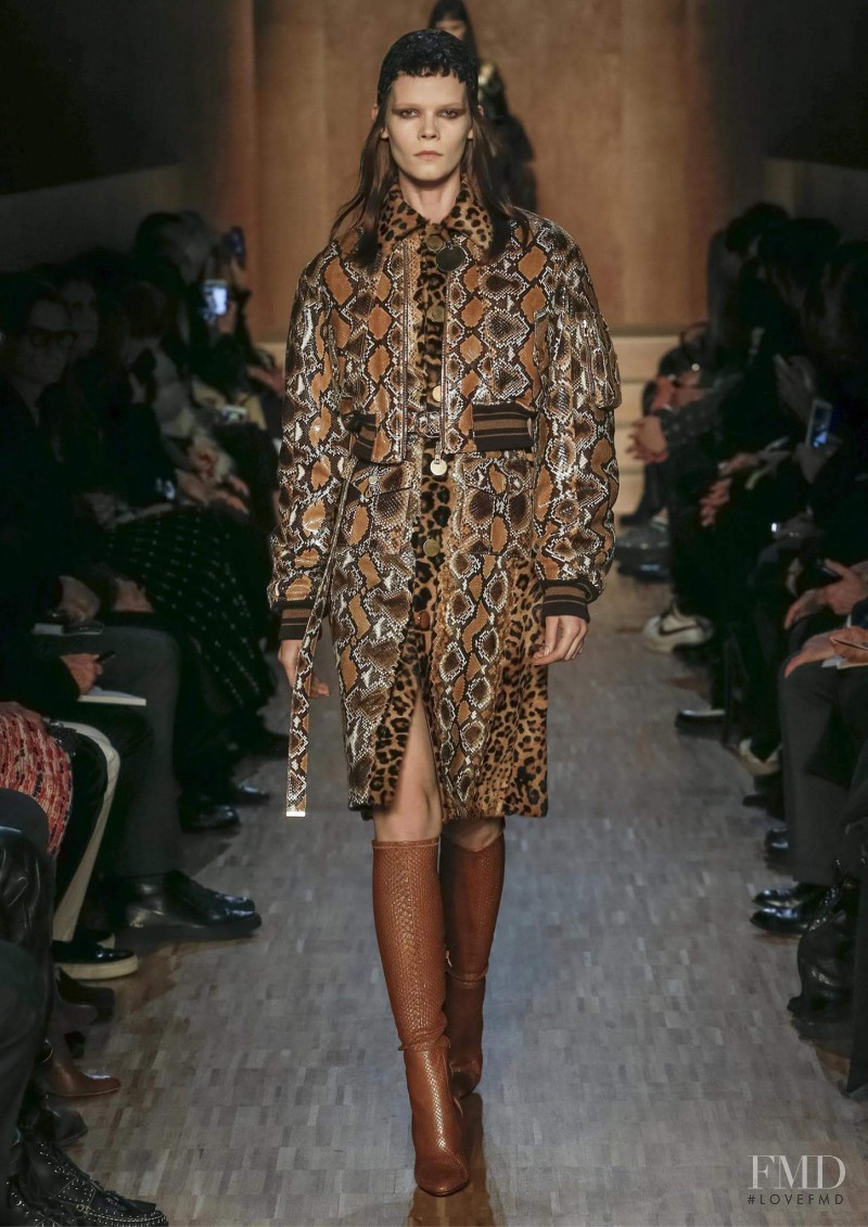 Irina Kravchenko featured in  the Givenchy fashion show for Autumn/Winter 2016