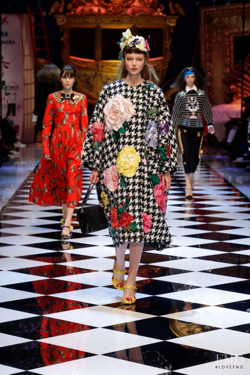 Dolce & Gabbana fashion show for Autumn/Winter 2016