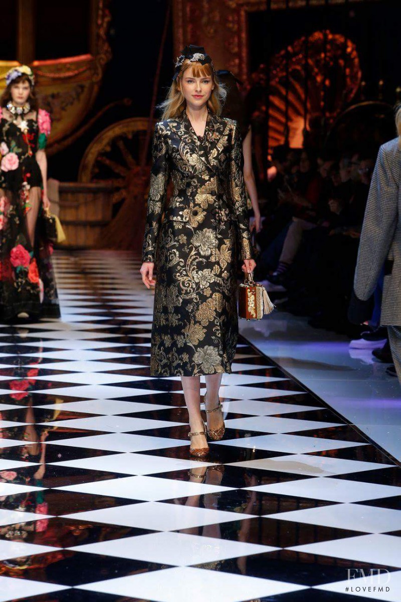 Dolce & Gabbana fashion show for Autumn/Winter 2016