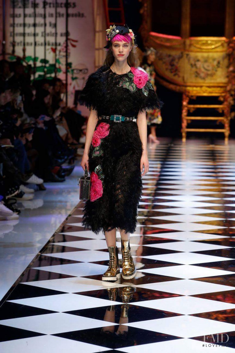 Dolce & Gabbana fashion show for Autumn/Winter 2016