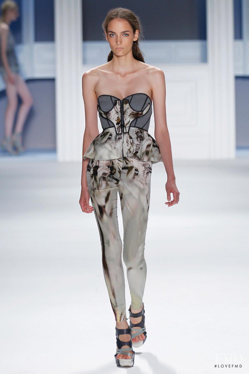 Zuzanna Bijoch featured in  the Vera Wang fashion show for Spring/Summer 2012