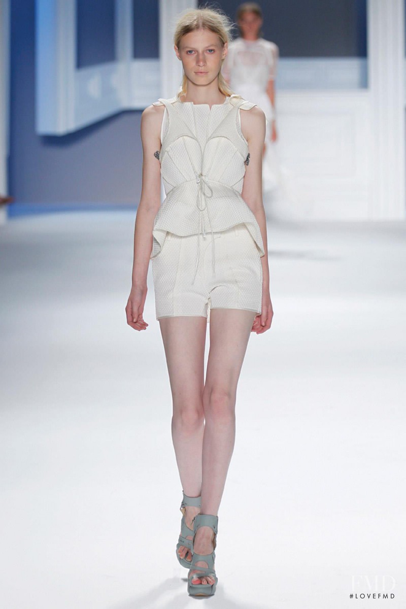Julia Nobis featured in  the Vera Wang fashion show for Spring/Summer 2012