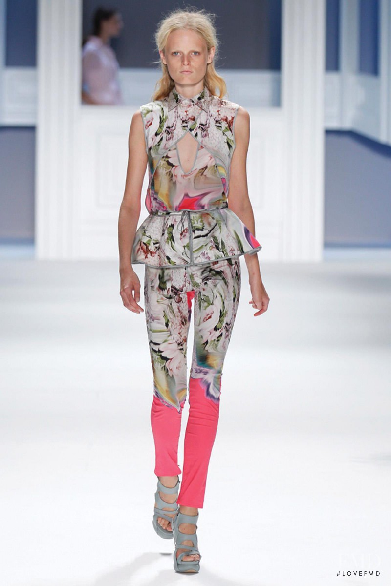 Hanne Gaby Odiele featured in  the Vera Wang fashion show for Spring/Summer 2012