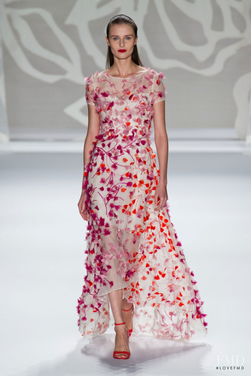 Monique Lhuillier fashion show for Spring/Summer 2014