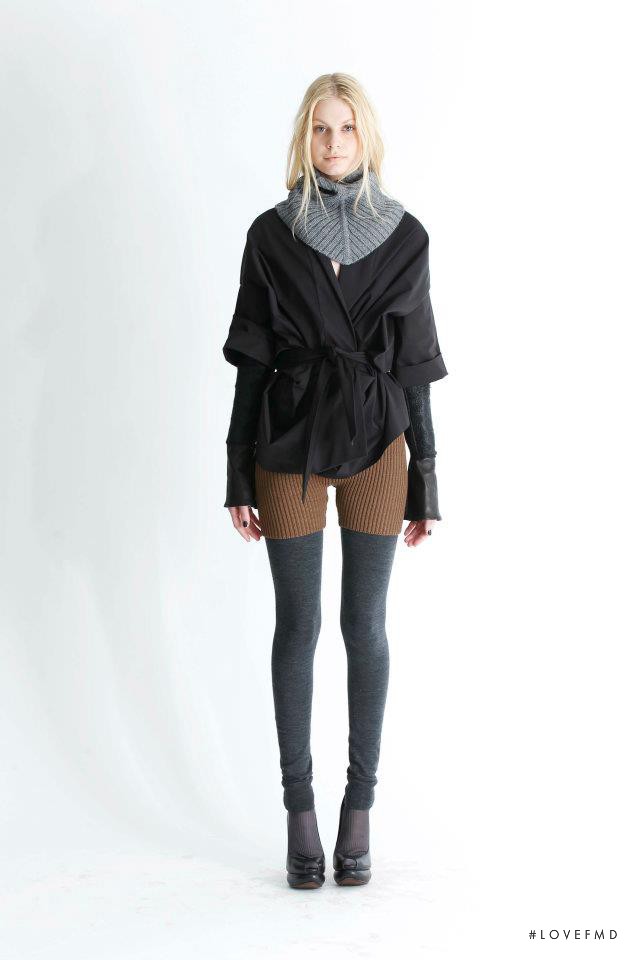 Kate Wagoner featured in  the Vera Wang fashion show for Pre-Fall 2012