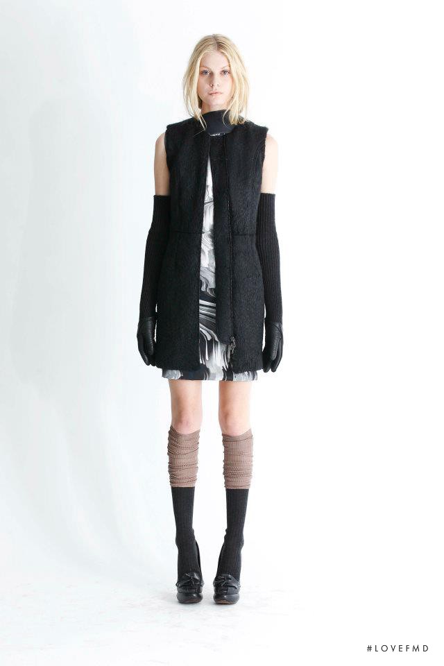 Kate Wagoner featured in  the Vera Wang fashion show for Pre-Fall 2012