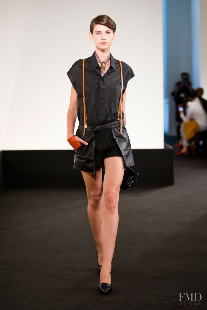 Amra Cerkezovic featured in  the Hermès fashion show for Spring/Summer 2013