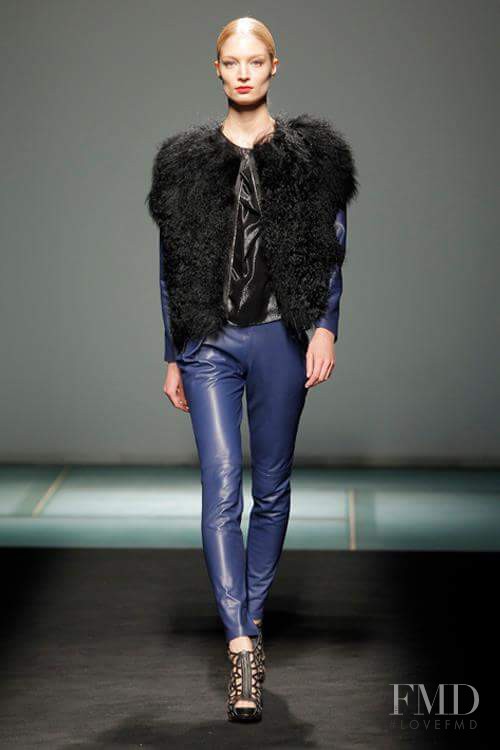 Sur fashion show for Autumn/Winter 2013