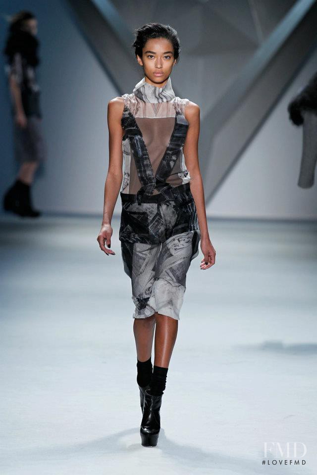 Anais Mali featured in  the Vera Wang fashion show for Autumn/Winter 2012