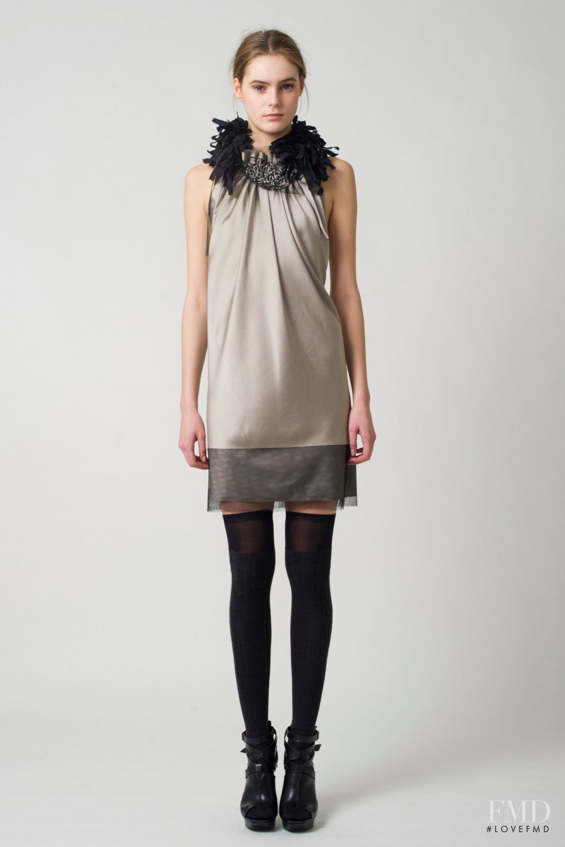 Julia Ivanyuk featured in  the Vera Wang fashion show for Pre-Fall 2011