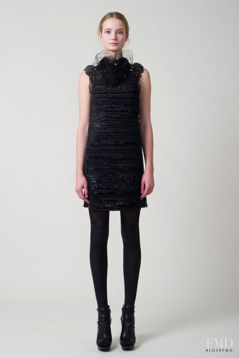Maud Welzen featured in  the Vera Wang fashion show for Pre-Fall 2011
