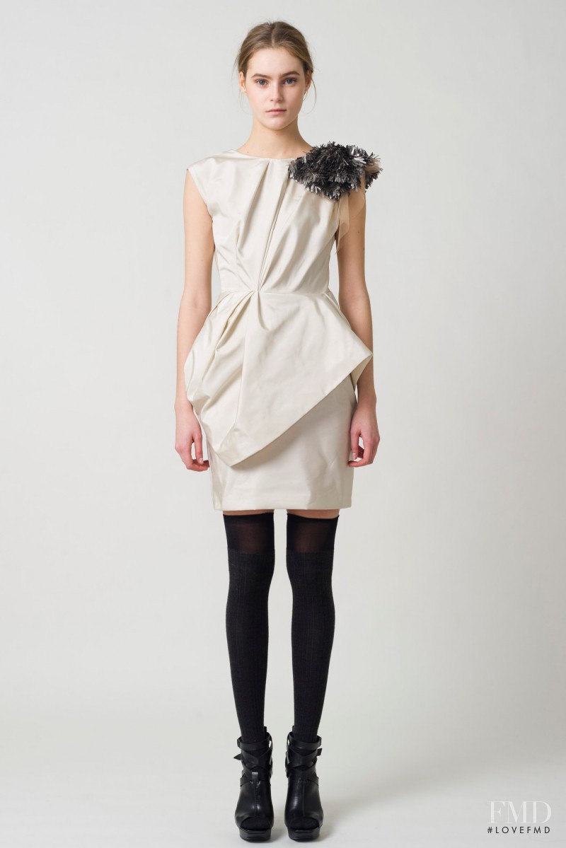 Julia Ivanyuk featured in  the Vera Wang fashion show for Pre-Fall 2011
