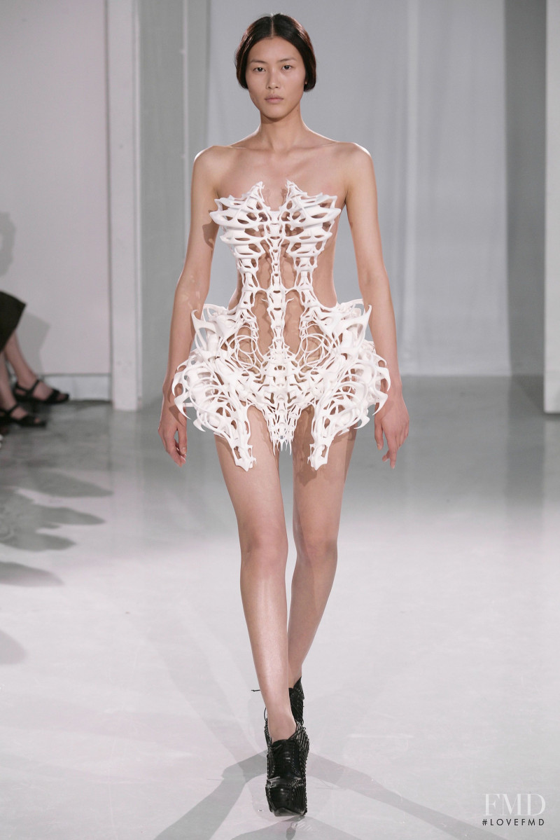 Liu Wen featured in  the Iris Van Herpen fashion show for Autumn/Winter 2011