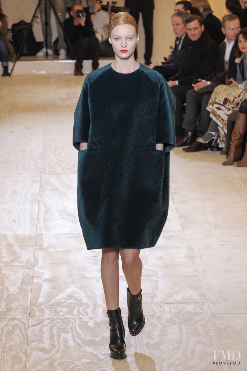 Jil Sander fashion show for Autumn/Winter 2011