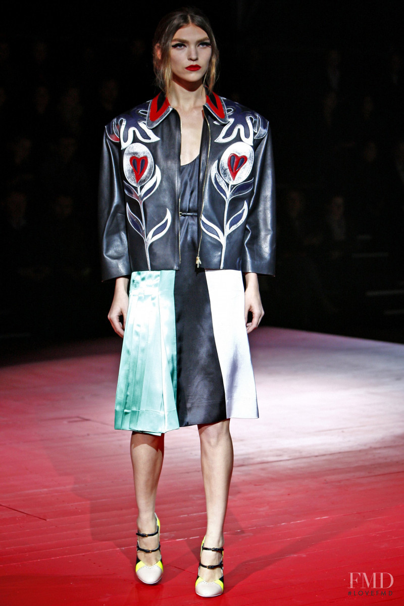 Arizona Muse featured in  the Miu Miu fashion show for Spring/Summer 2011