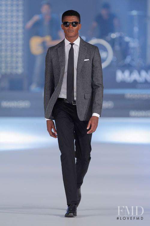 Mango fashion show for Spring/Summer 2014