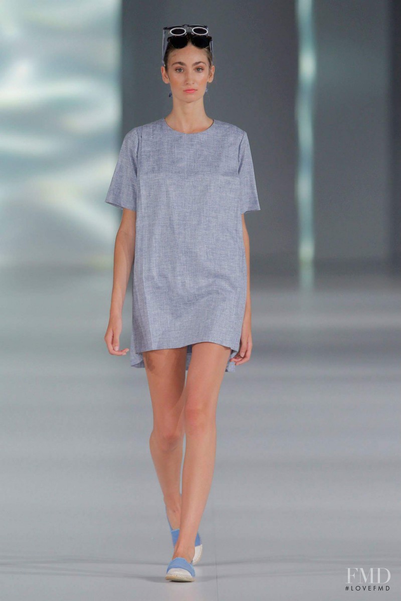 Sur fashion show for Spring/Summer 2014