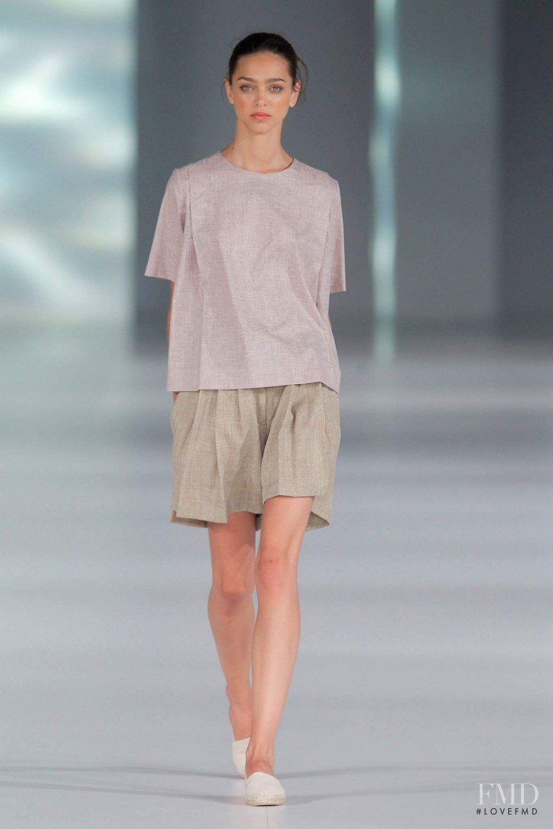 Sur fashion show for Spring/Summer 2014