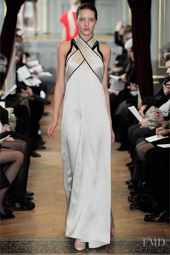 Iris Egbers featured in  the Bouchra Jarrar fashion show for Spring/Summer 2011