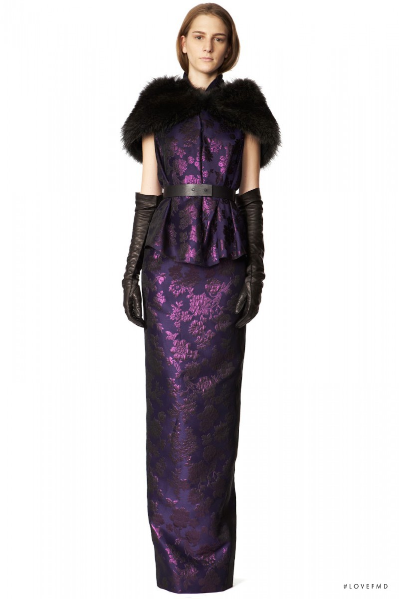 Rosanna Georgiou featured in  the Vera Wang fashion show for Pre-Fall 2013