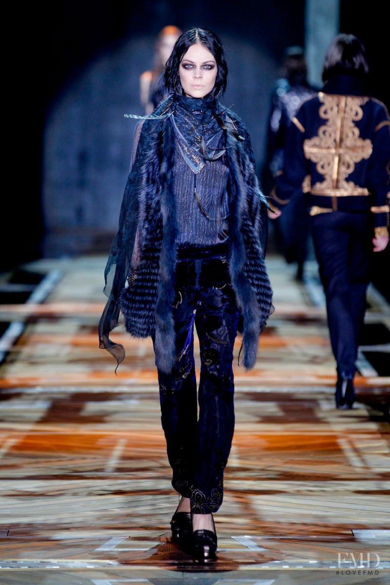 Kinga Rajzak featured in  the Roberto Cavalli fashion show for Autumn/Winter 2011