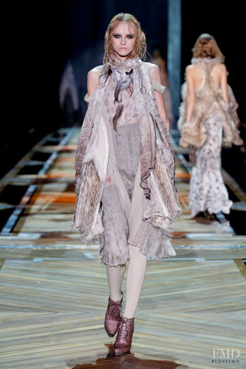 Anabela Belikova featured in  the Roberto Cavalli fashion show for Autumn/Winter 2011