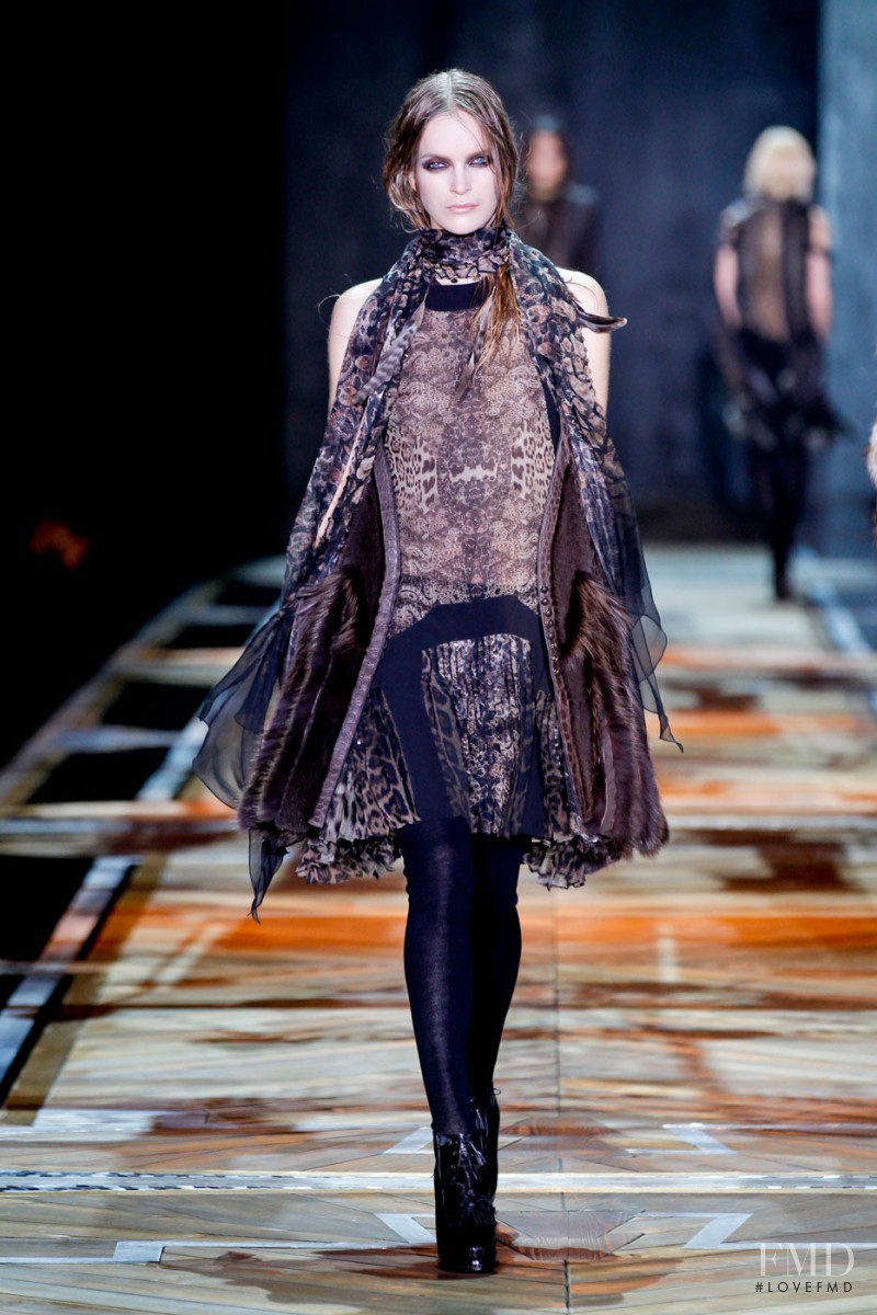 Mirte Maas featured in  the Roberto Cavalli fashion show for Autumn/Winter 2011