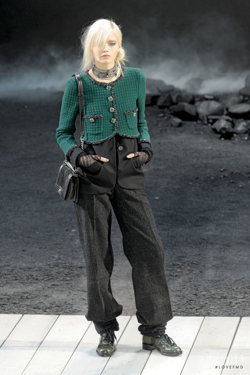 Abbey Lee Kershaw featured in  the Chanel fashion show for Autumn/Winter 2011