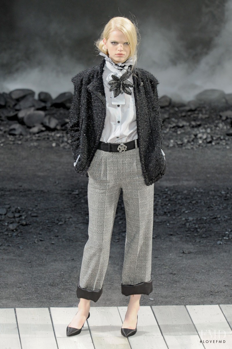 Daphne Groeneveld featured in  the Chanel fashion show for Autumn/Winter 2011