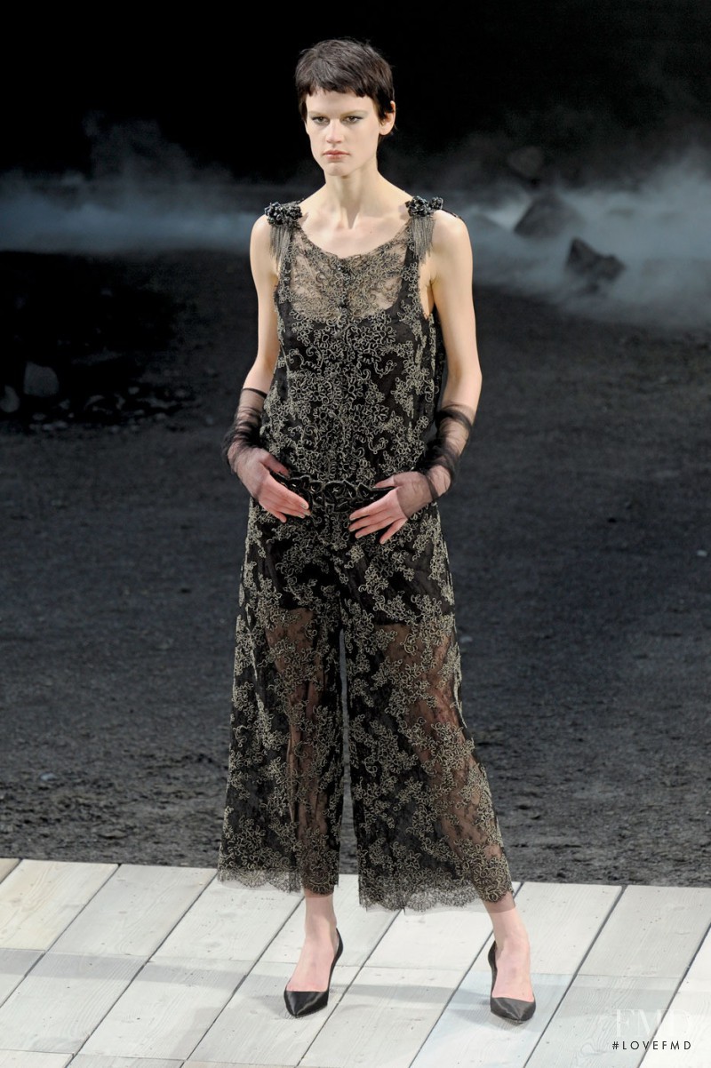 Saskia de Brauw featured in  the Chanel fashion show for Autumn/Winter 2011
