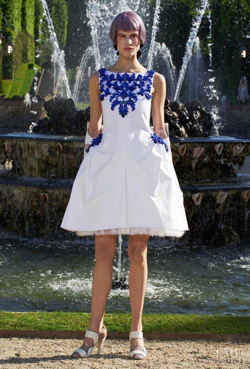 Saskia de Brauw featured in  the Chanel fashion show for Resort 2013