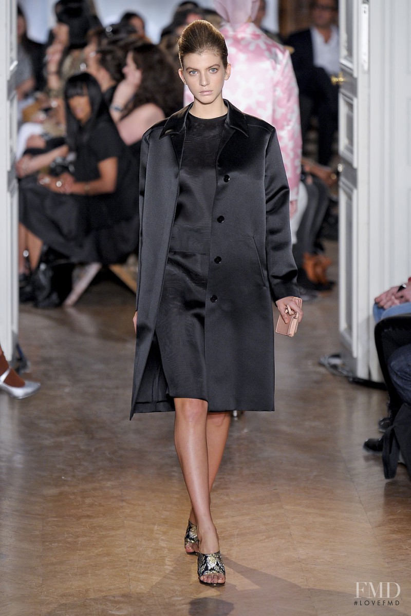 Rochas fashion show for Spring/Summer 2012