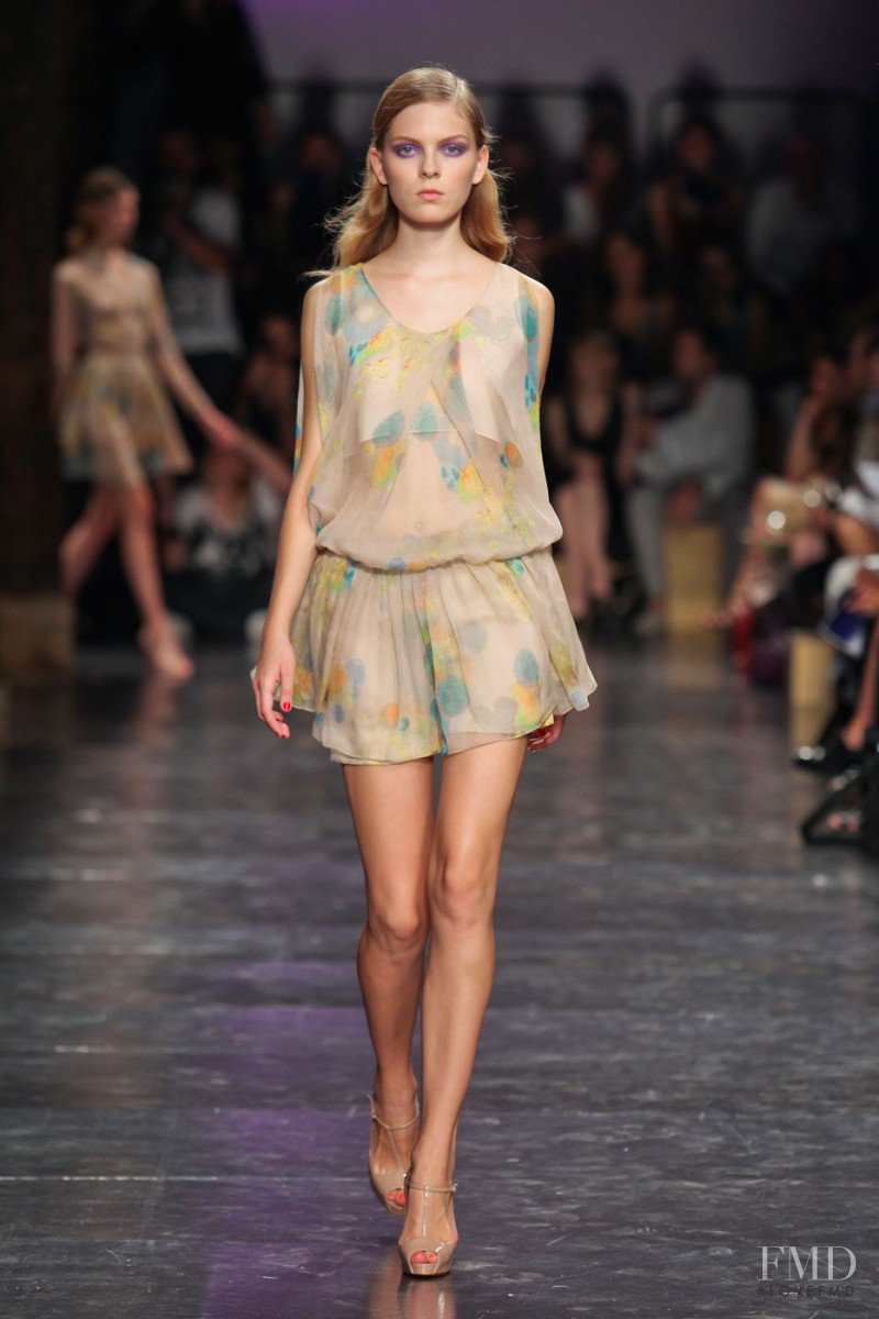 Cacharel fashion show for Spring/Summer 2012