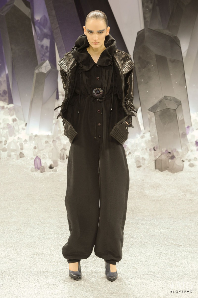 Zuzanna Bijoch featured in  the Chanel fashion show for Autumn/Winter 2012
