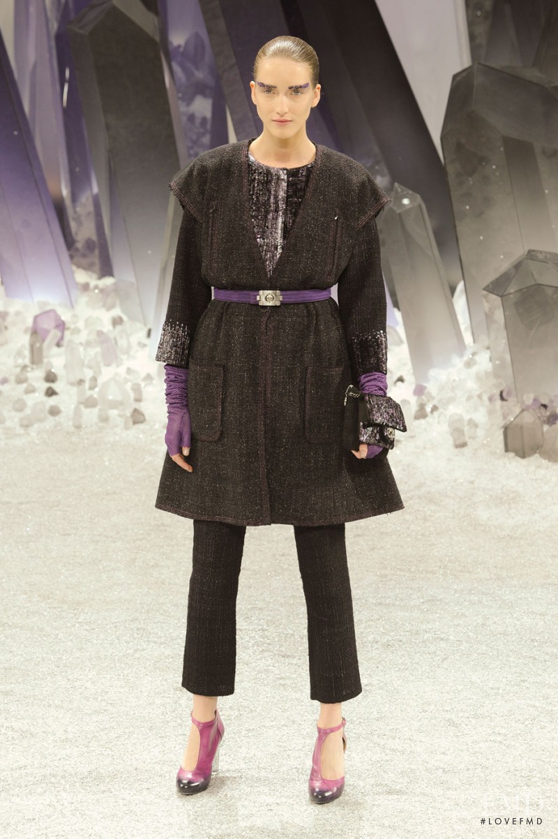 Iris Egbers featured in  the Chanel fashion show for Autumn/Winter 2012