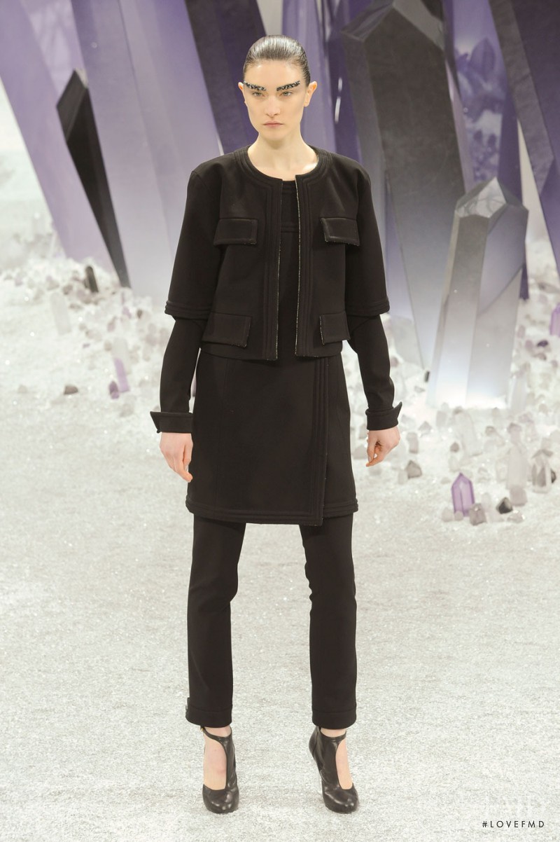 Jacquelyn Jablonski featured in  the Chanel fashion show for Autumn/Winter 2012